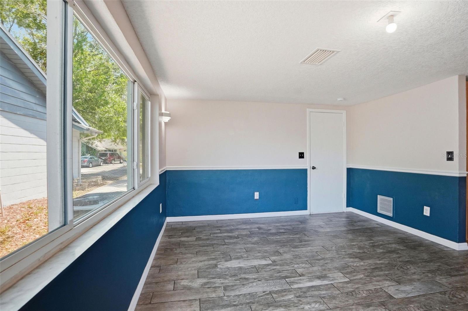 BEACON WOODS VILLAGE - Residential