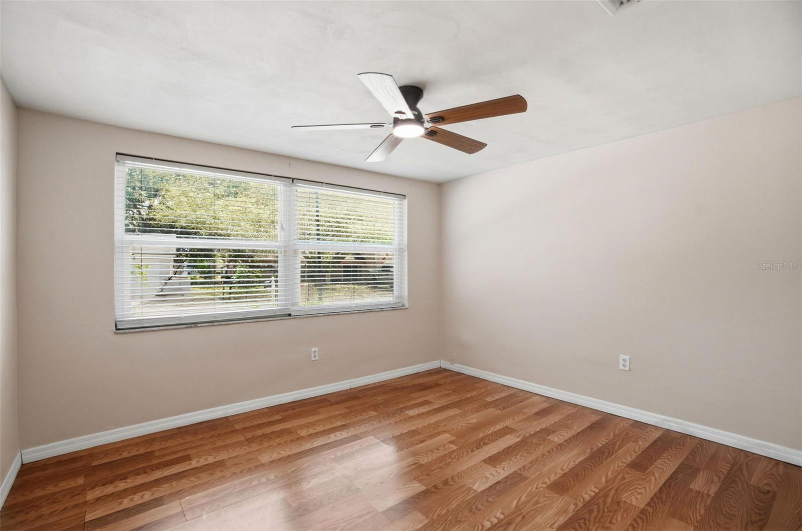 BEACON WOODS VILLAGE - Residential