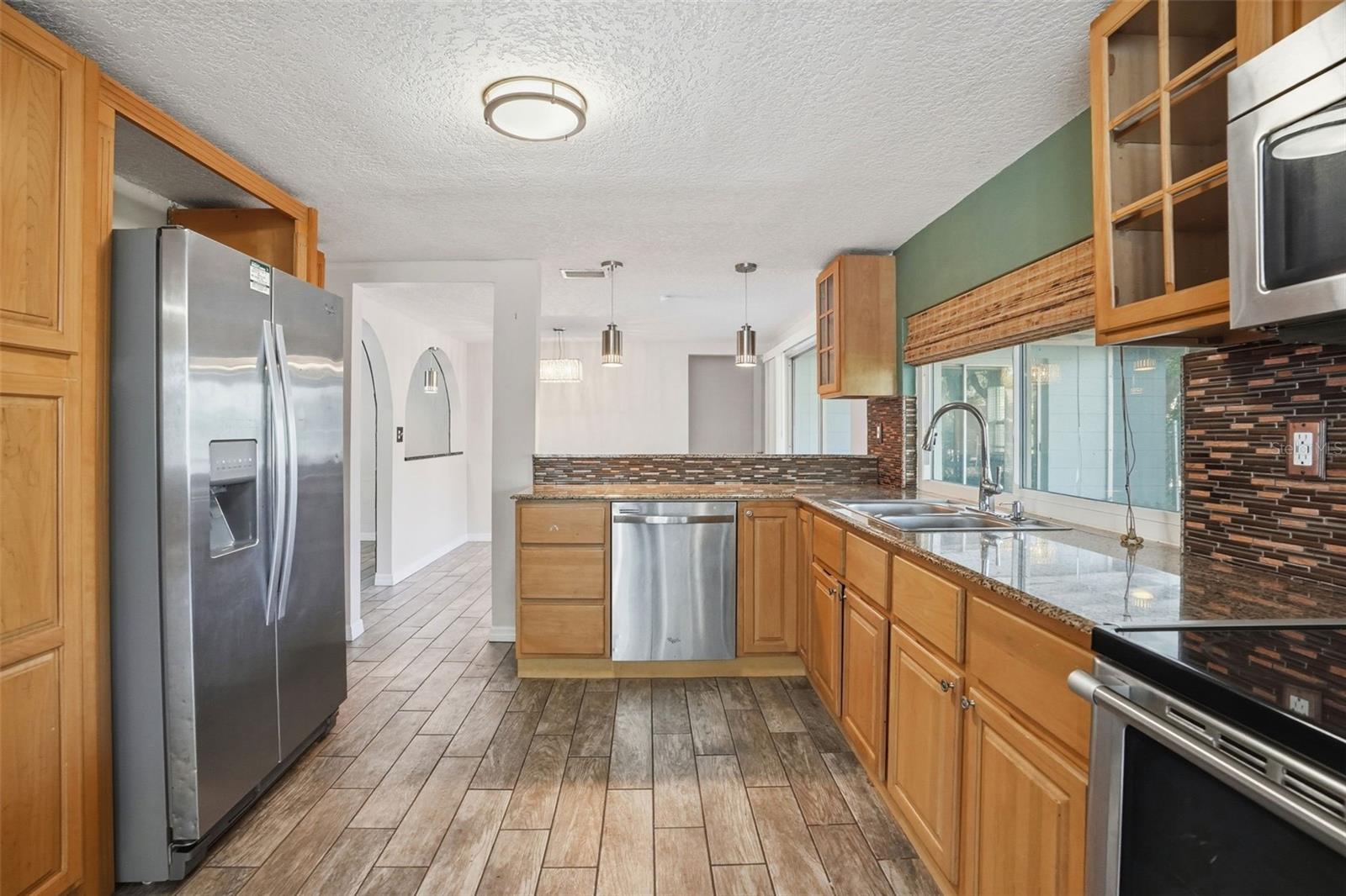 BEACON WOODS VILLAGE - Residential
