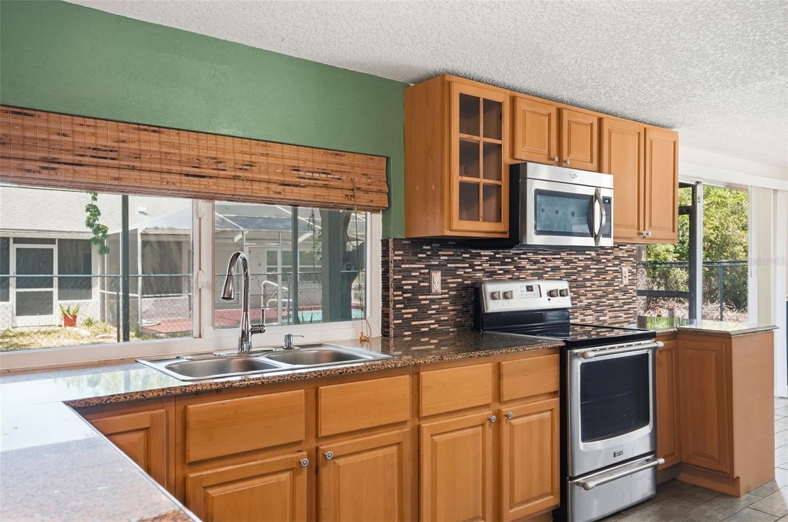 BEACON WOODS VILLAGE - Residential