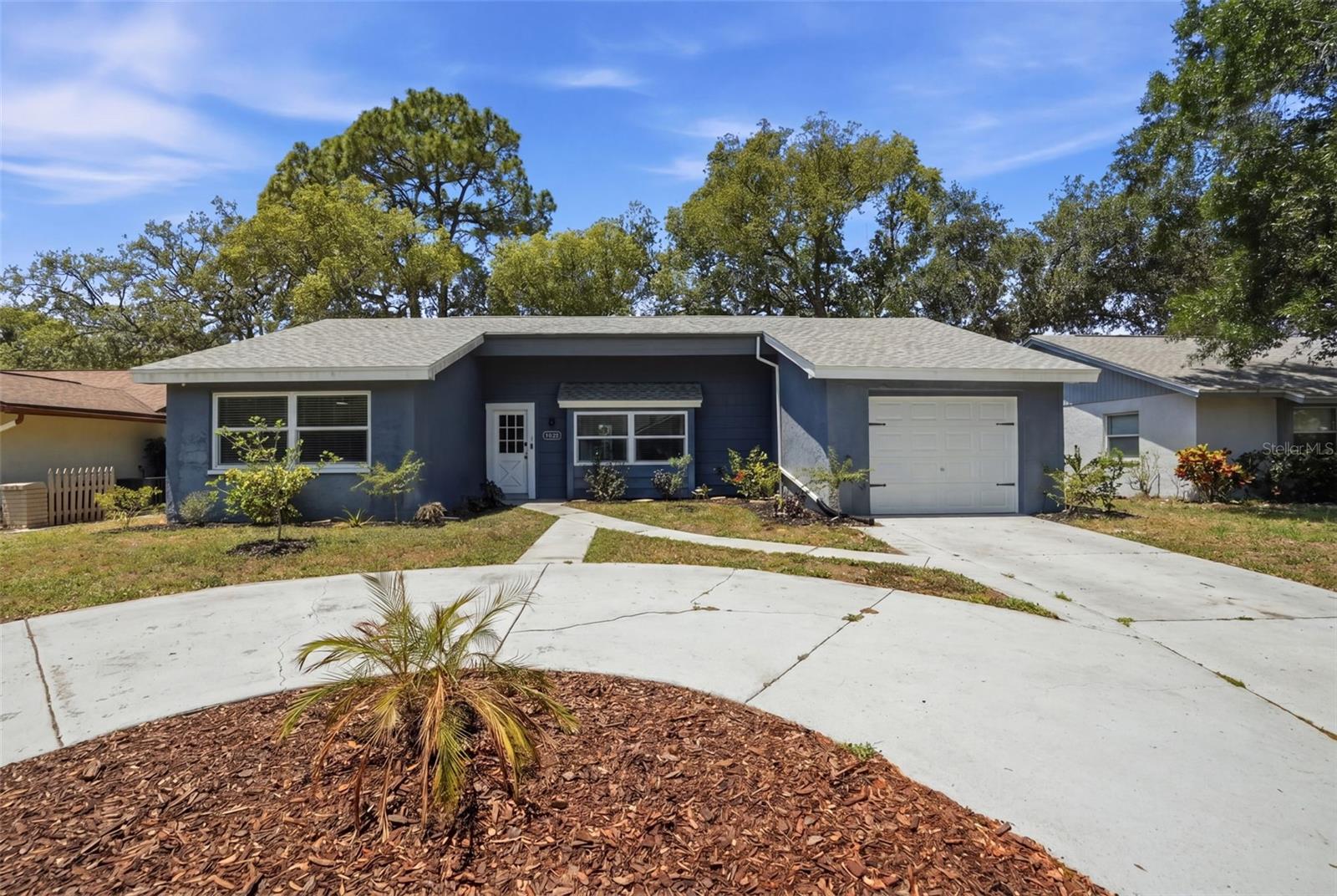 BEACON WOODS VILLAGE - Residential