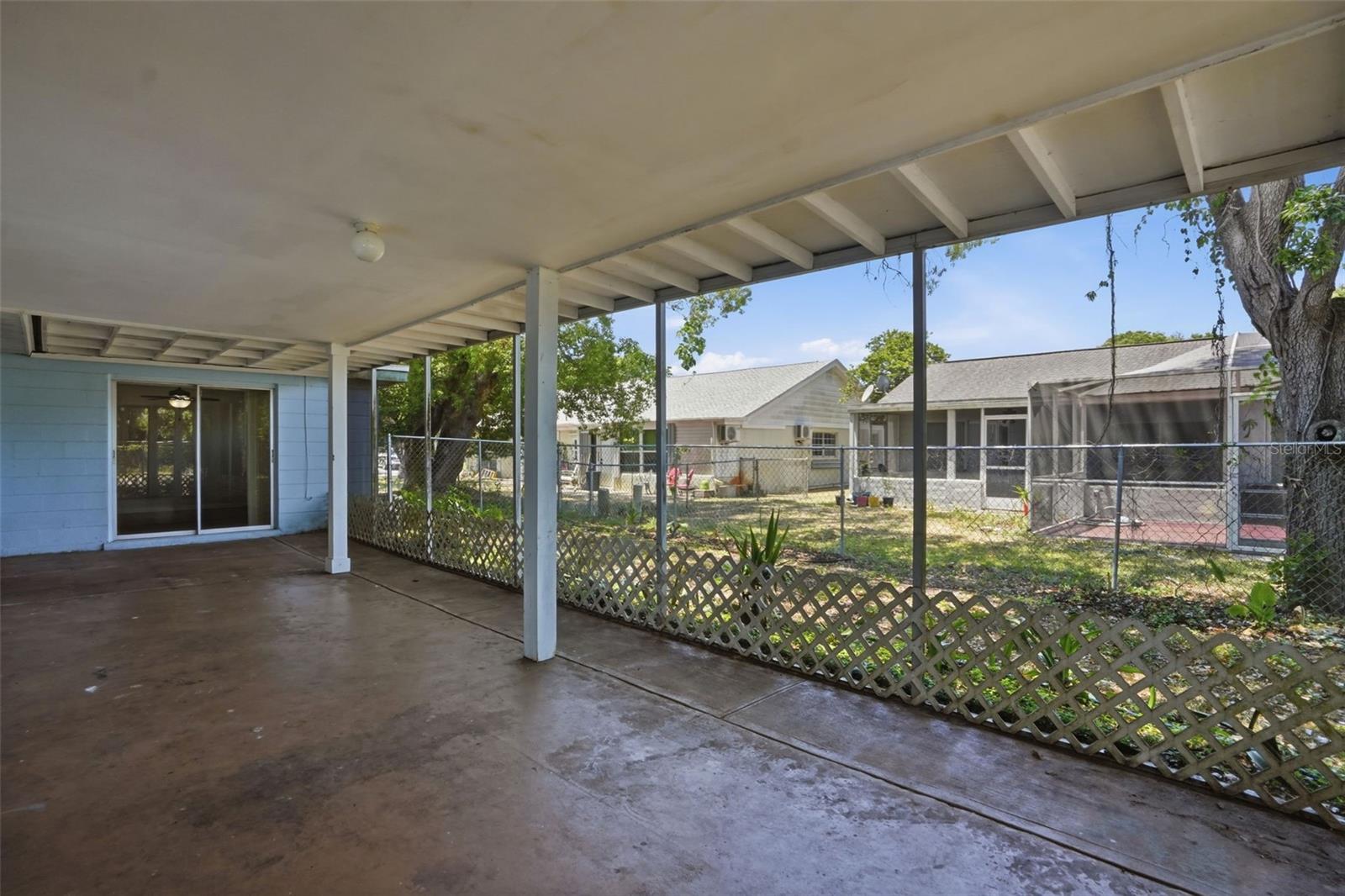 BEACON WOODS VILLAGE - Residential