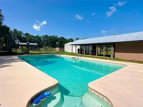 Tiny photo for 3040 NE 97th Street Road, Anthony, FL 32617 (MLS # OM703266)