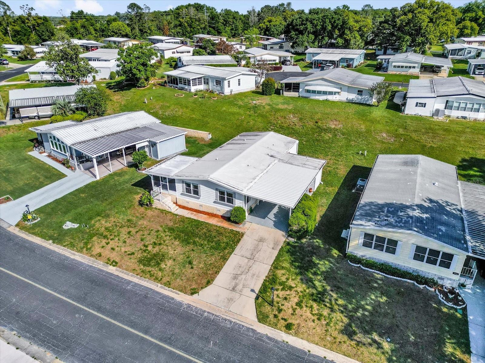 BANBURY VILLAGE CONDO - Residential