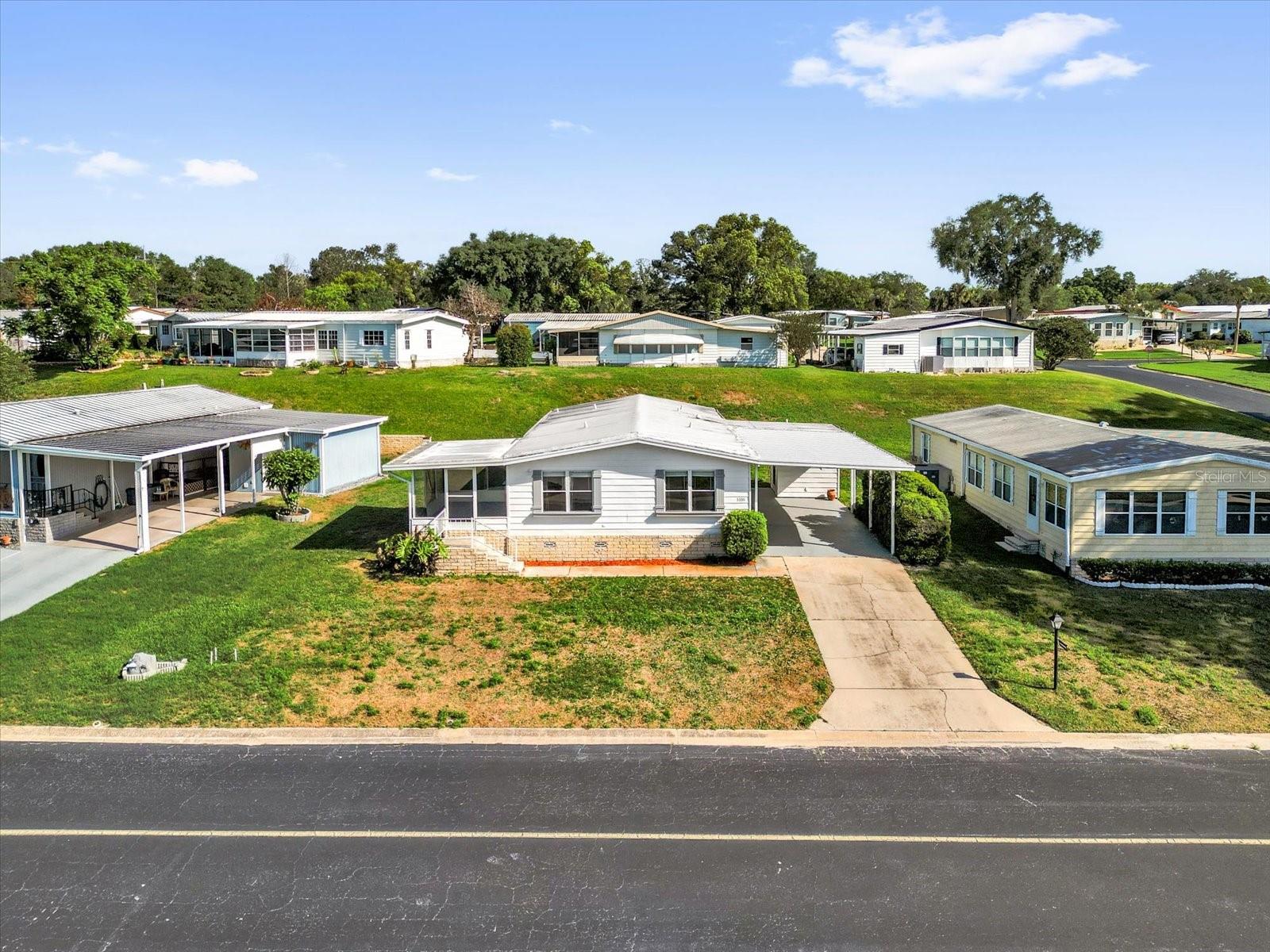 BANBURY VILLAGE CONDO - Residential