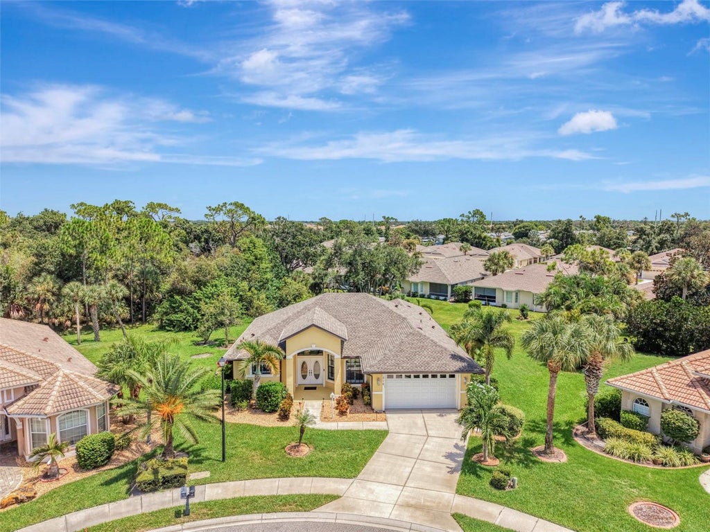 Photo of 316 Toralis Point, Englewood, FL 34223 (MLS # N6145390)