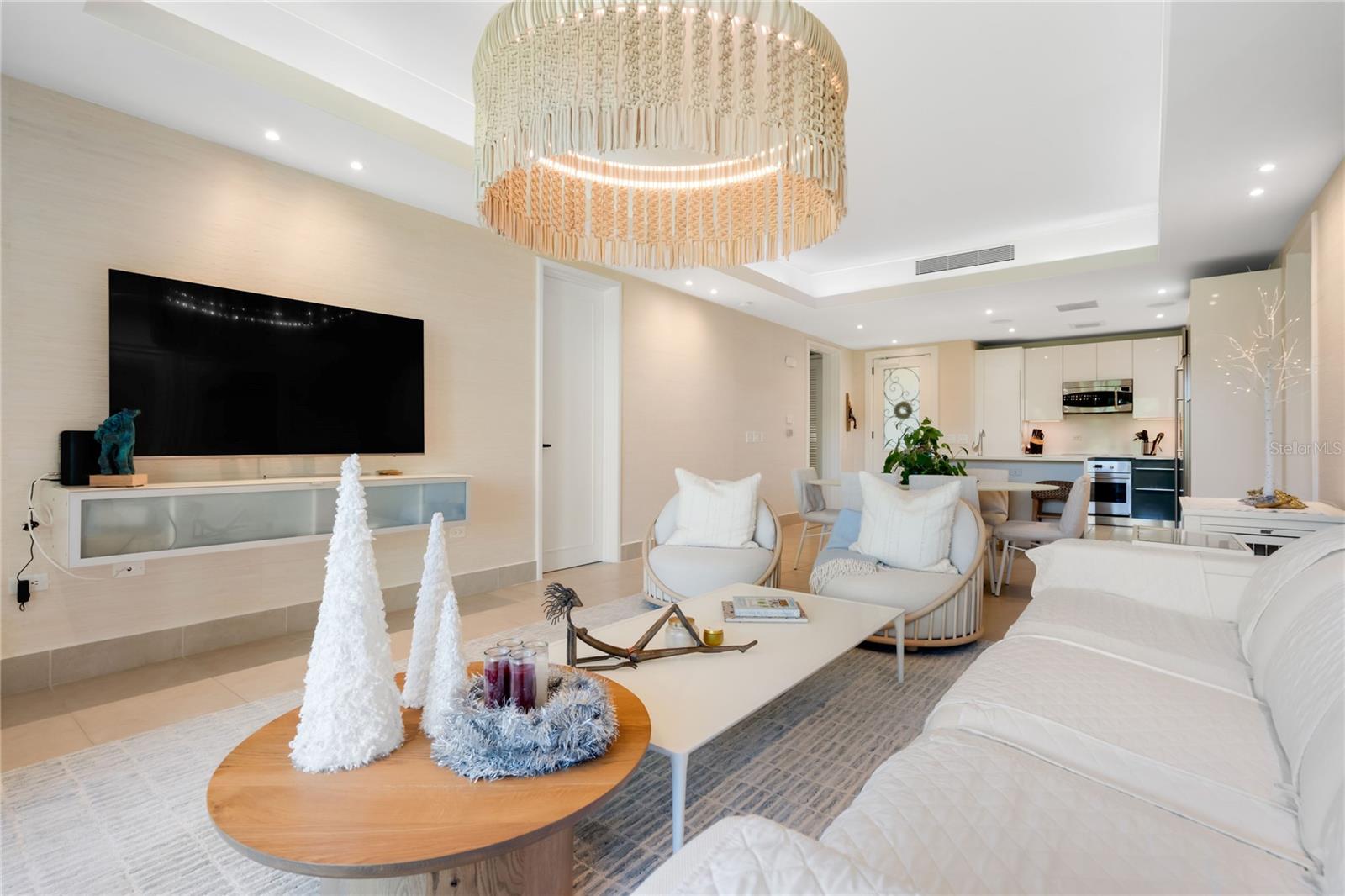 7000 BAHIA BEACH BLV 3221