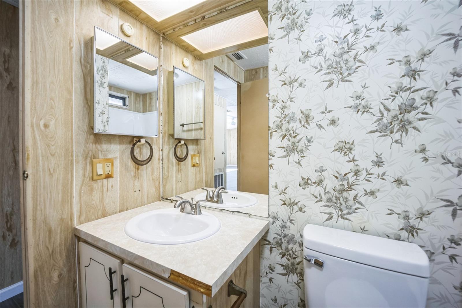 ORANGE MANOR WEST COOP INC - Residential