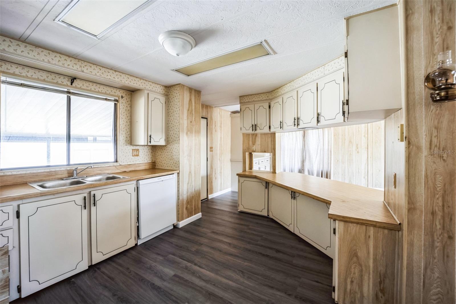 ORANGE MANOR WEST COOP INC - Residential