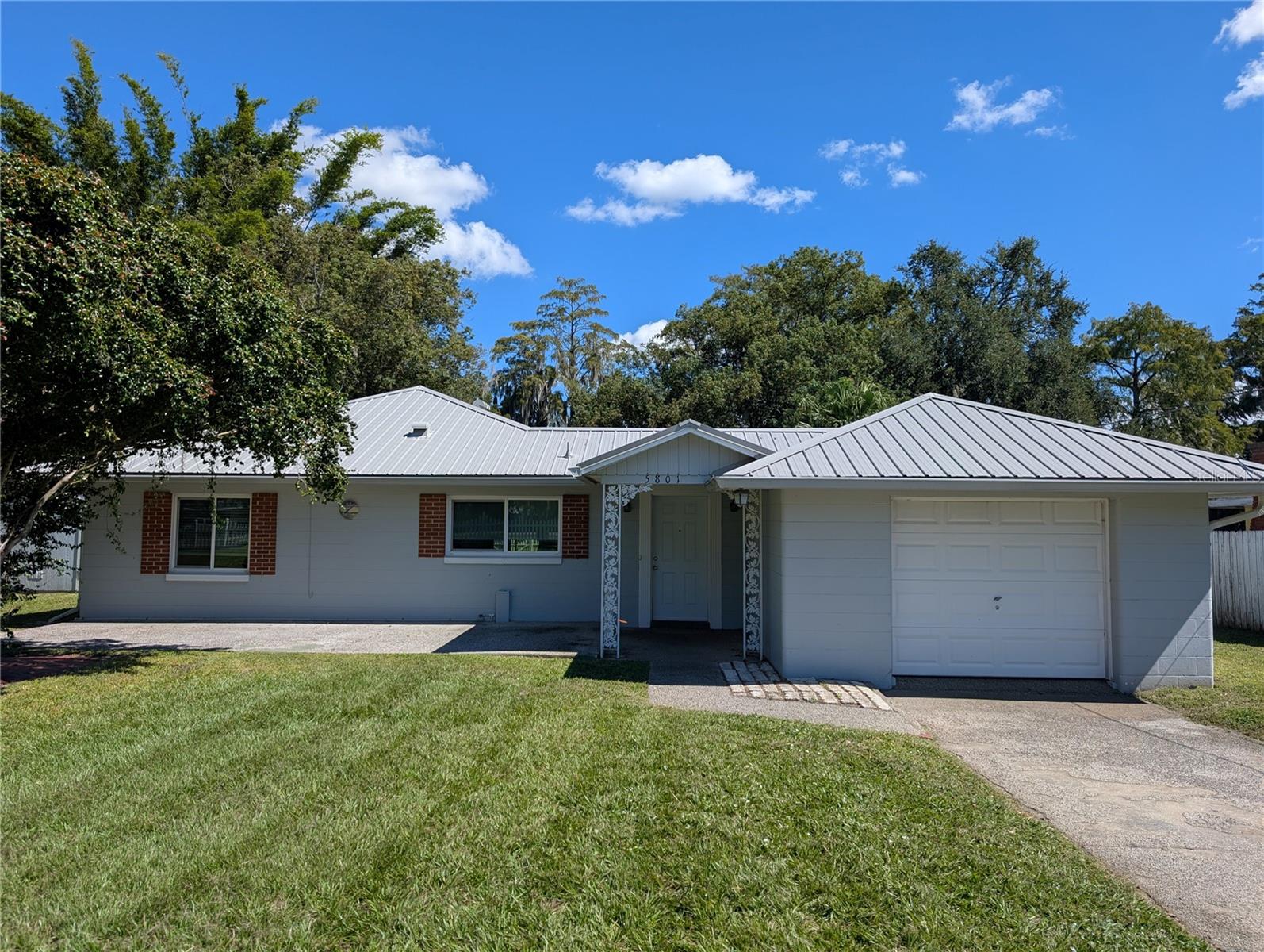 FLORIDA SHORES - Residential