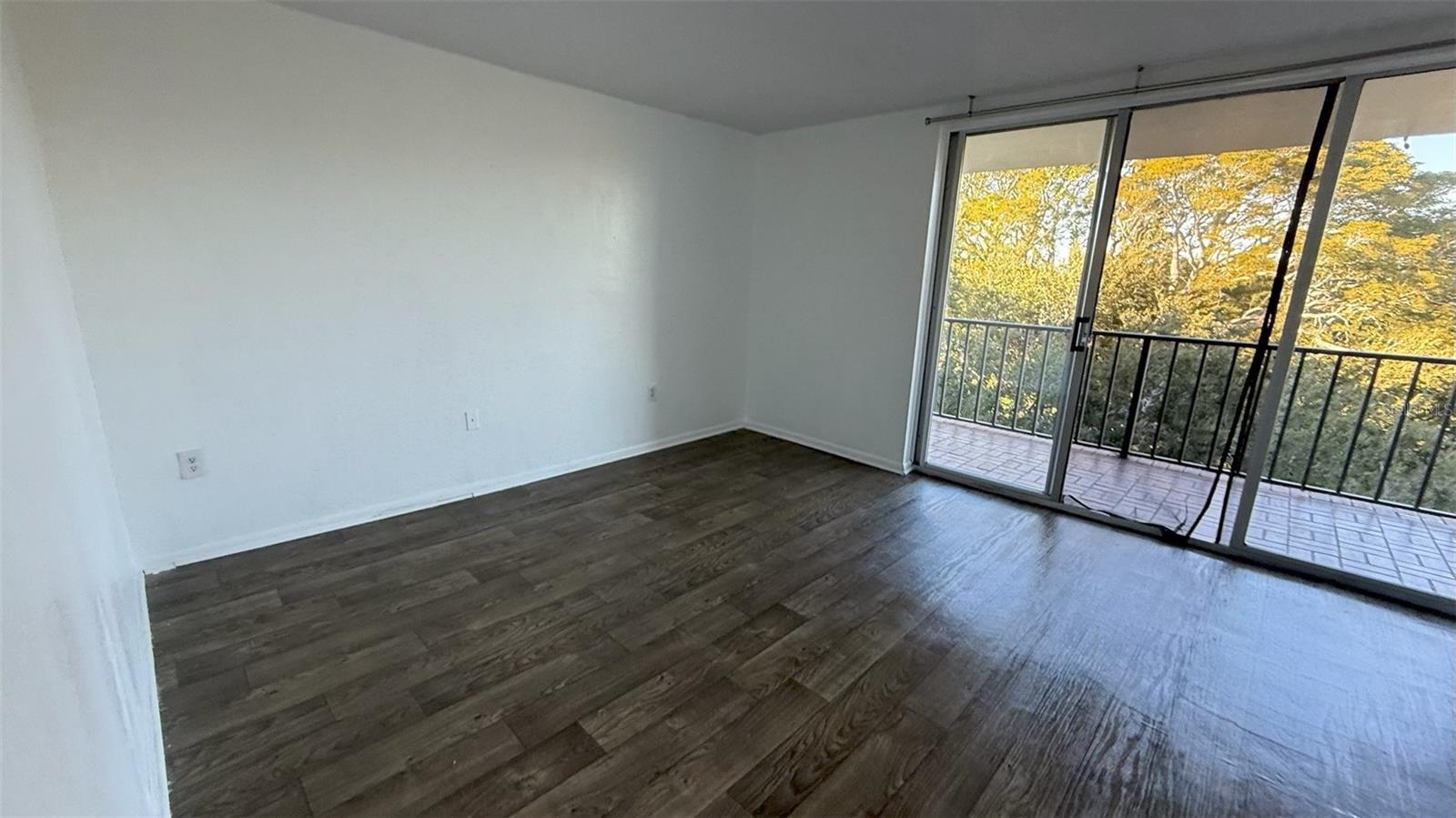 SEVILLE CONDO 12 - Residential Lease