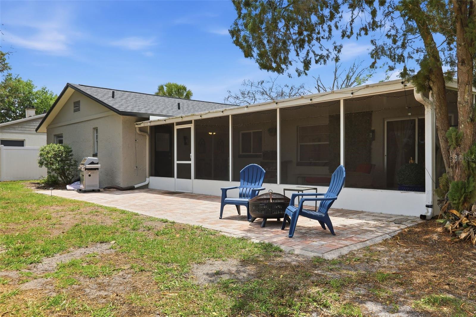 STERLING PARK UNIT 01 - Residential