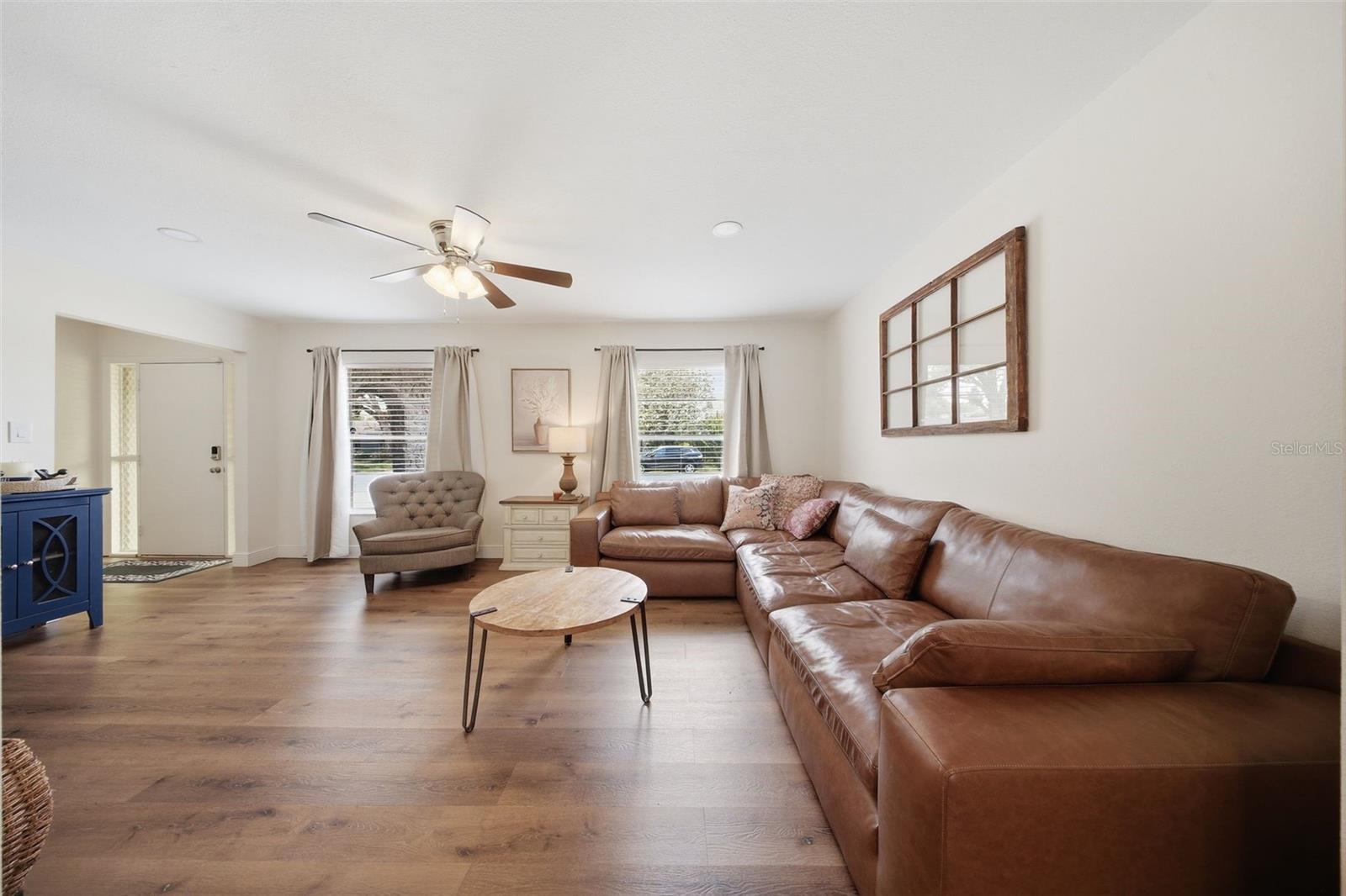 STERLING PARK UNIT 01 - Residential