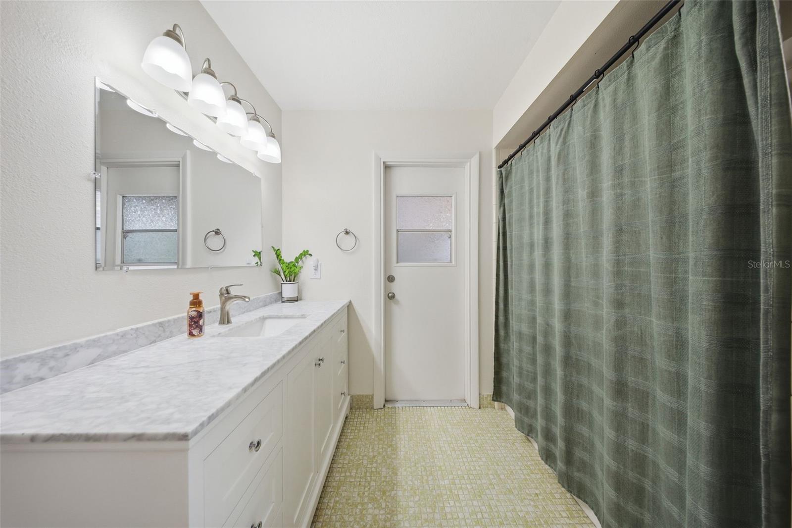 STERLING PARK UNIT 01 - Residential