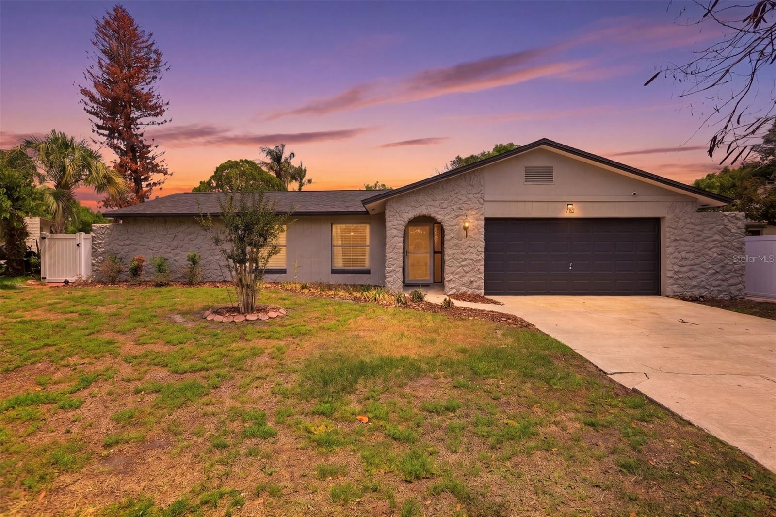 STERLING PARK UNIT 01 - Residential