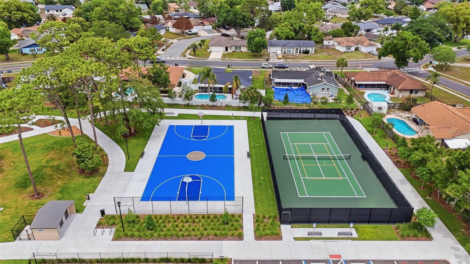 STERLING PARK UNIT 01 - Residential
