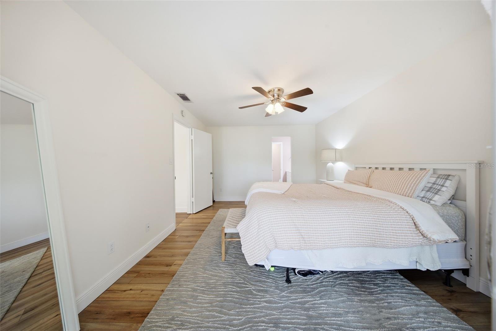 STERLING PARK UNIT 01 - Residential
