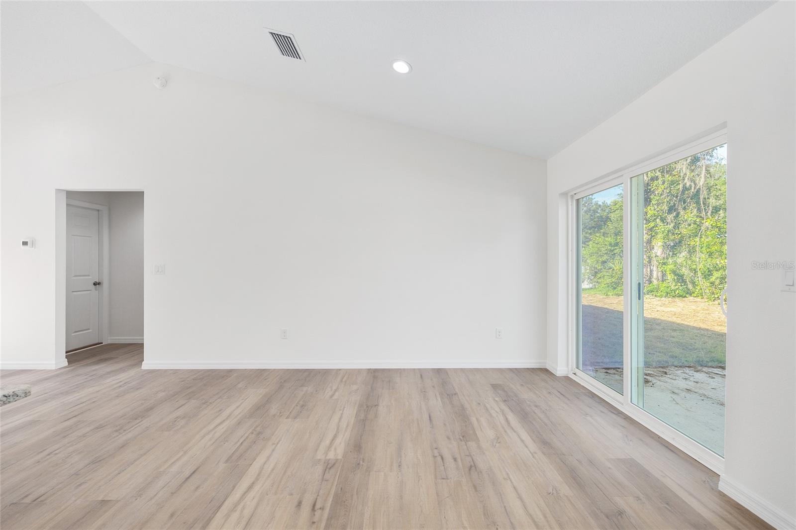 MARION OAKS UN NINE - Residential
