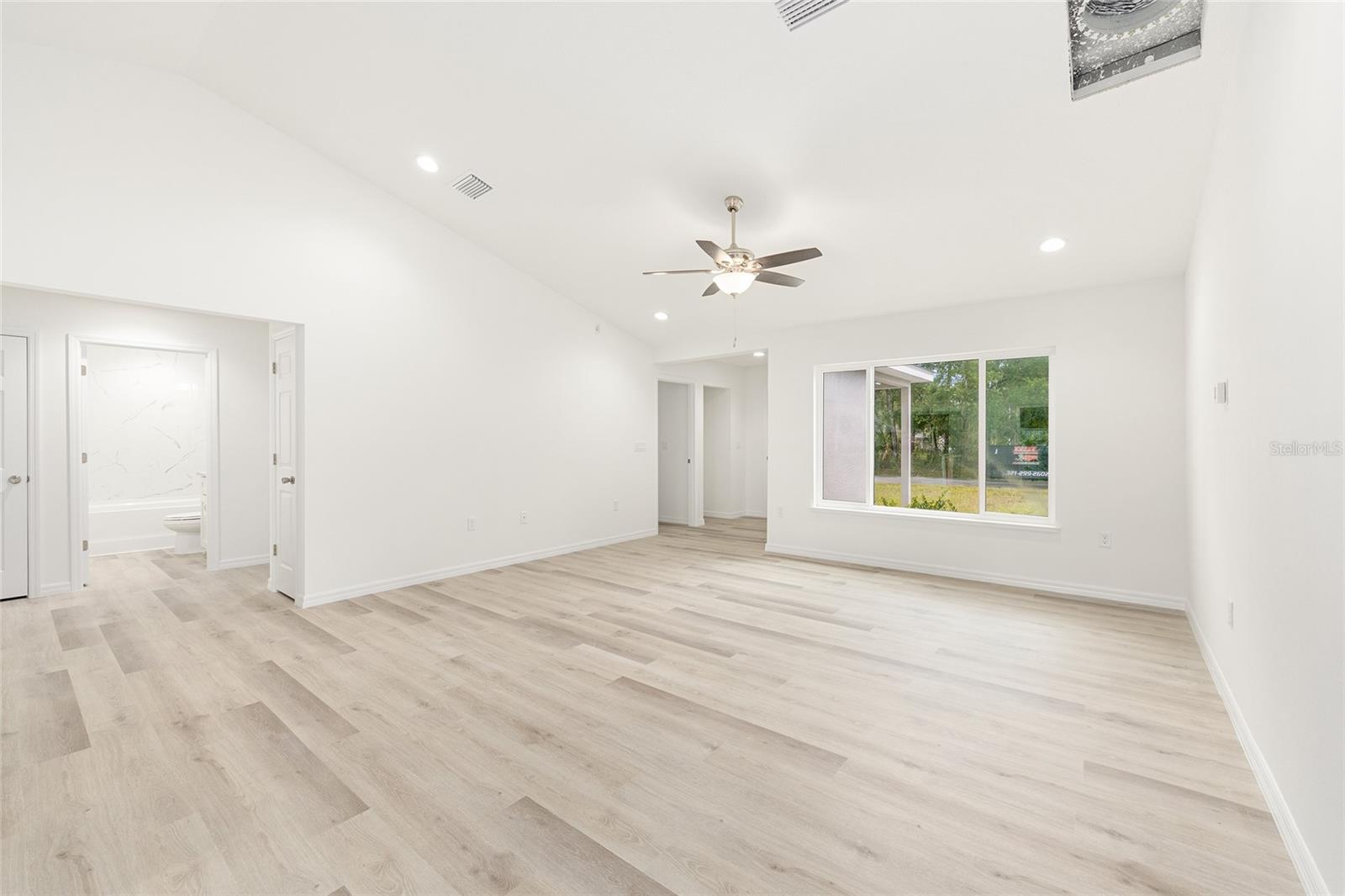 MARION OAKS UN NINE - Residential