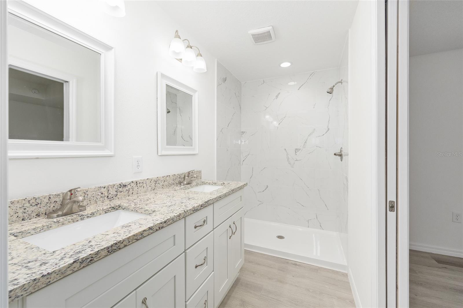 MARION OAKS UN NINE - Residential