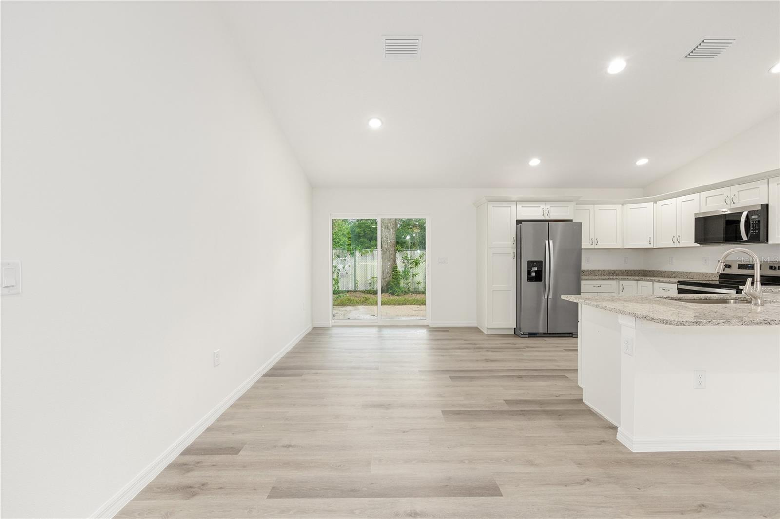 MARION OAKS UN NINE - Residential