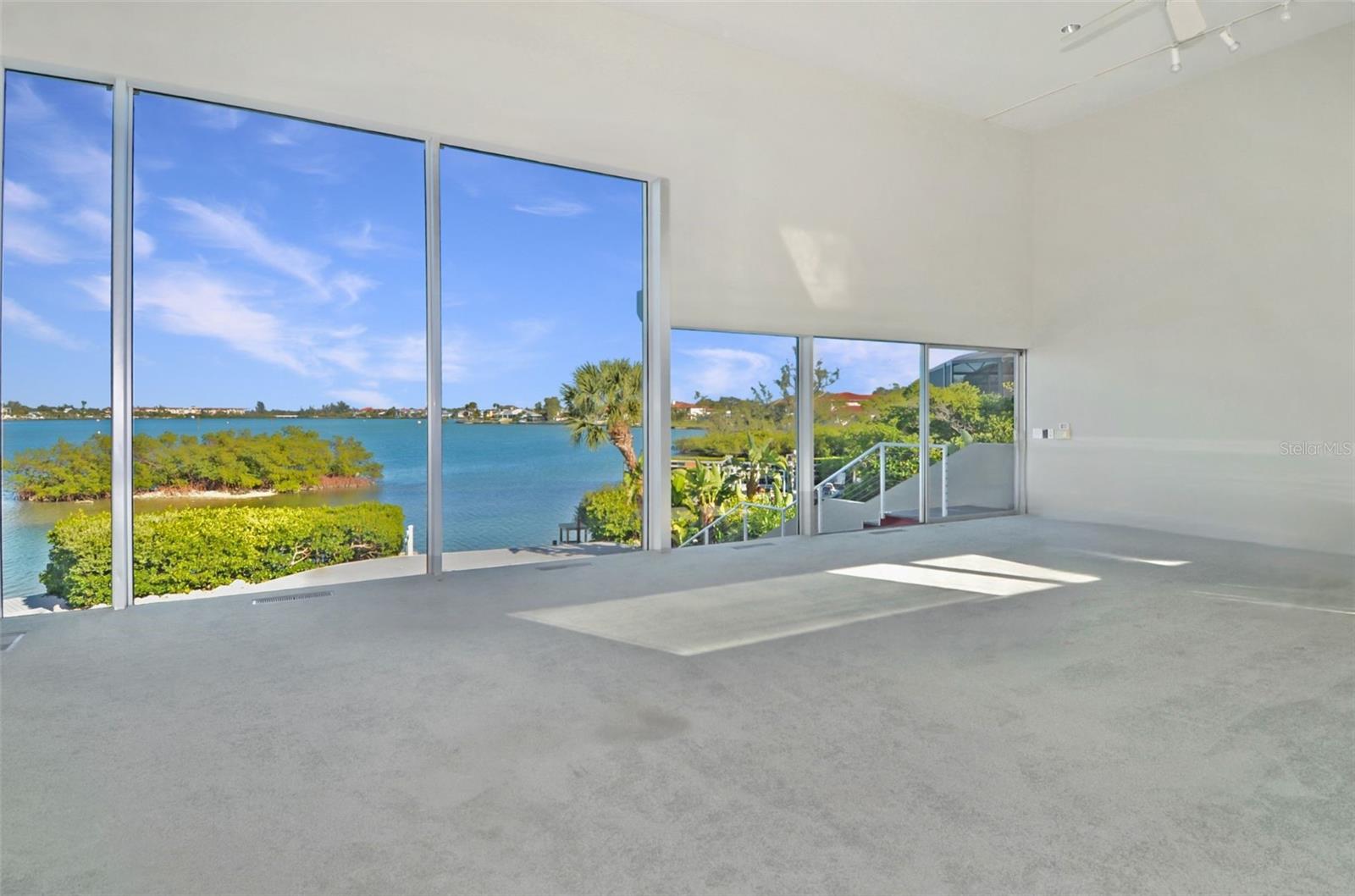 LA GUNA PARK - Residential