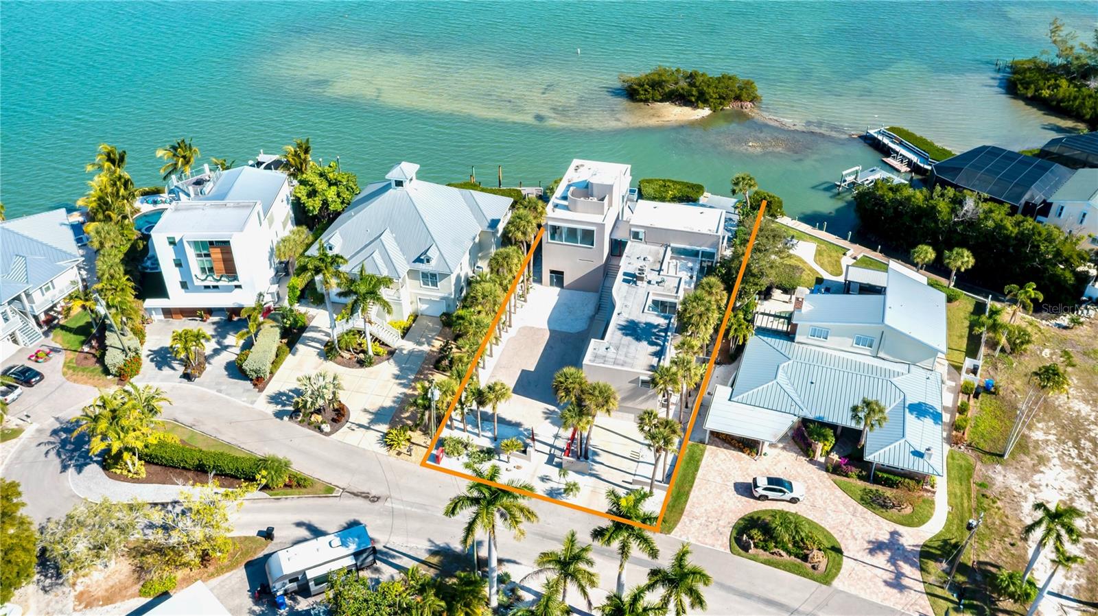 LA GUNA PARK - Residential