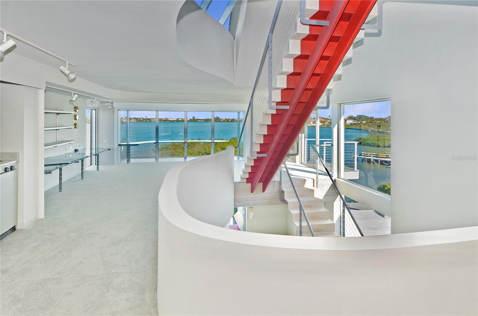 LA GUNA PARK - Residential