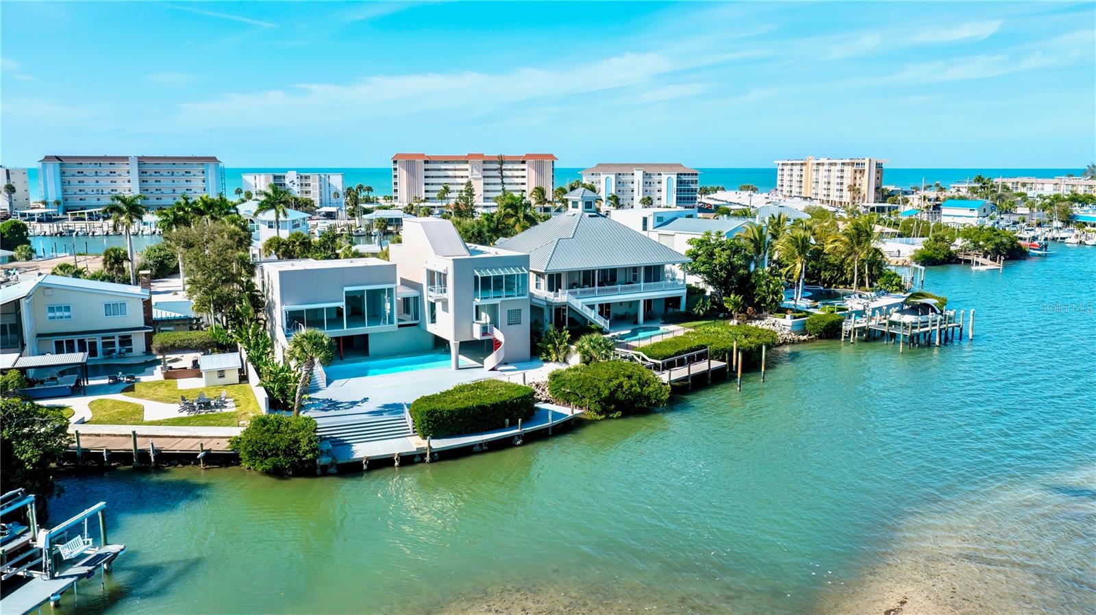 LA GUNA PARK - Residential