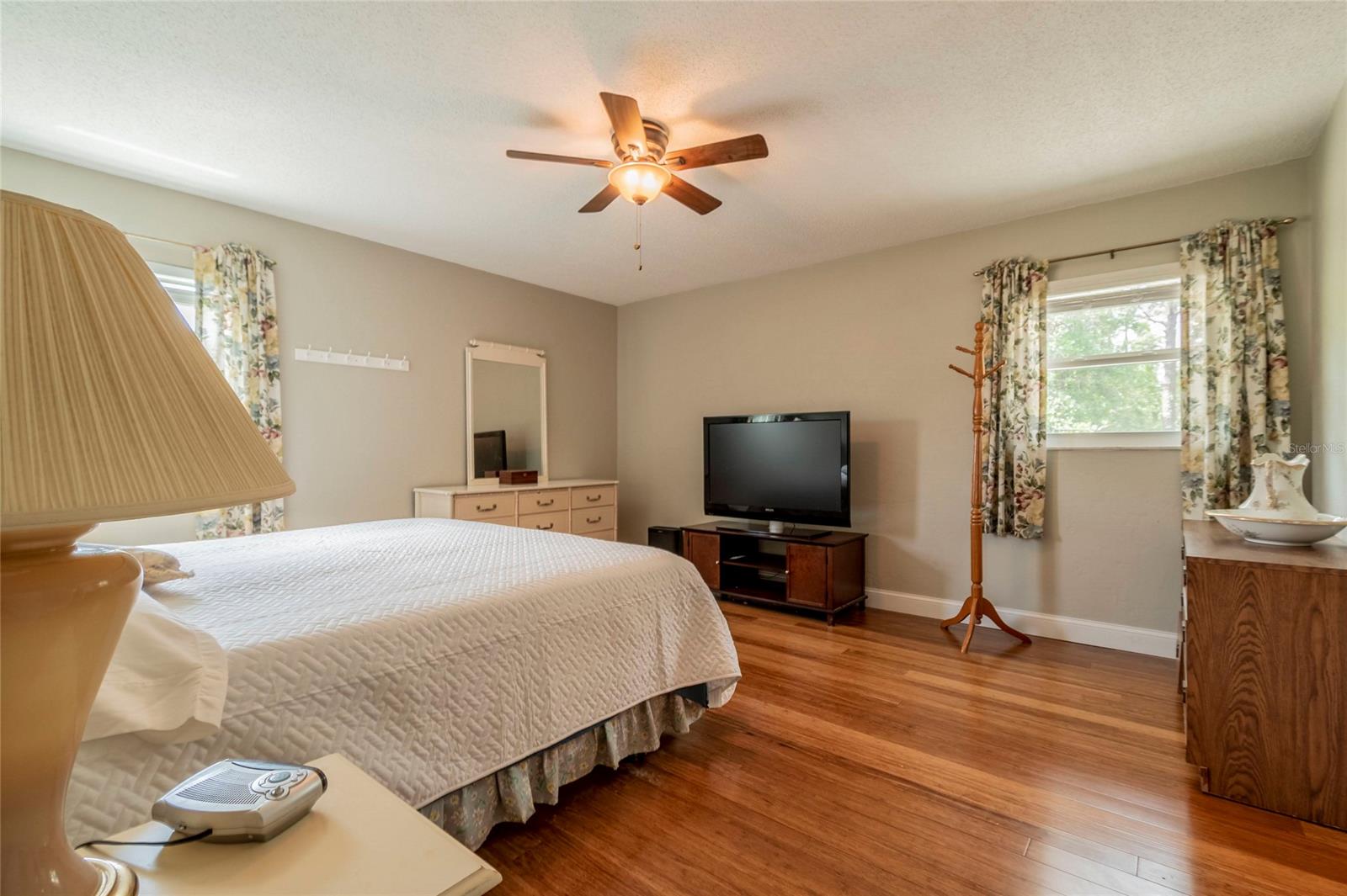 River Edge Acres - Residential