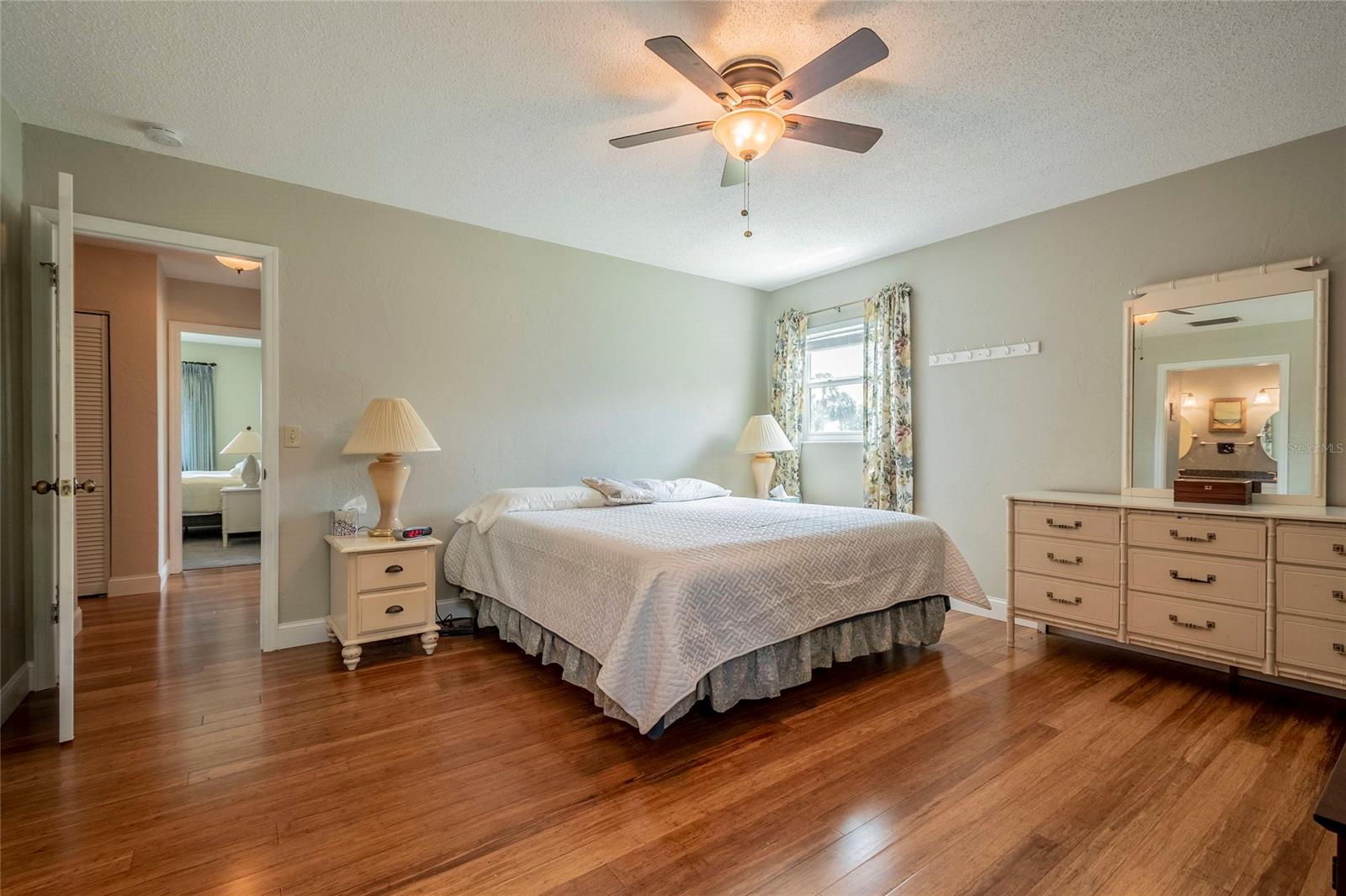 River Edge Acres - Residential