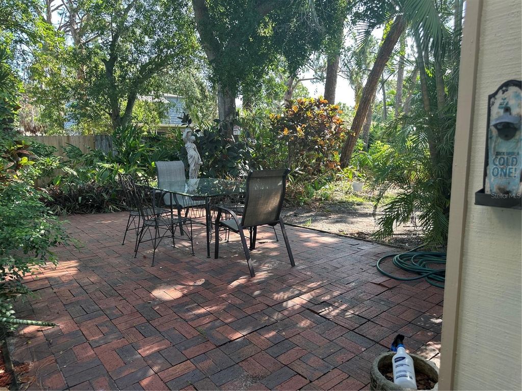 Photo of 2181 Pine Gardens Trail, Sarasota, FL 34231 (MLS # A4651700)