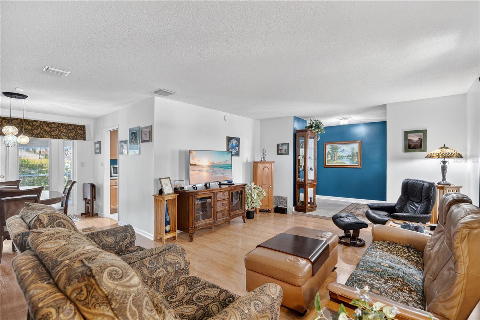 INDIAN HILLS UNIT 3 - Residential