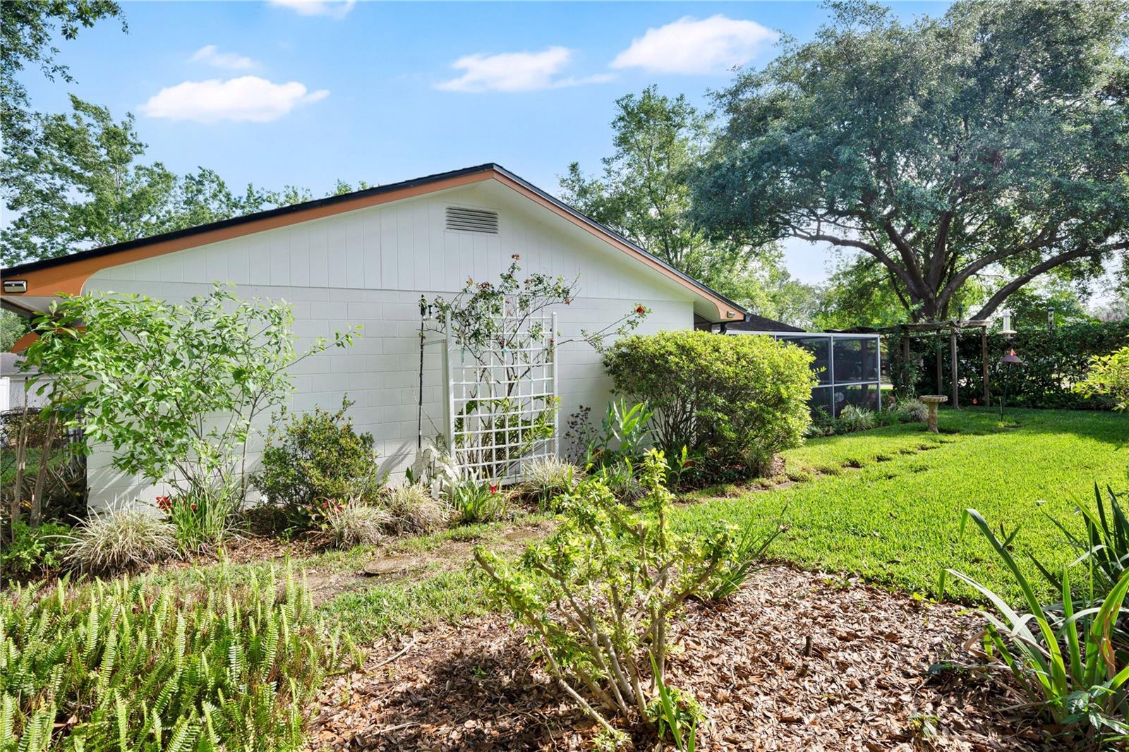 INDIAN HILLS UNIT 3 - Residential