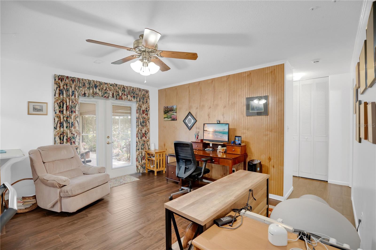 INDIAN HILLS UNIT 3 - Residential