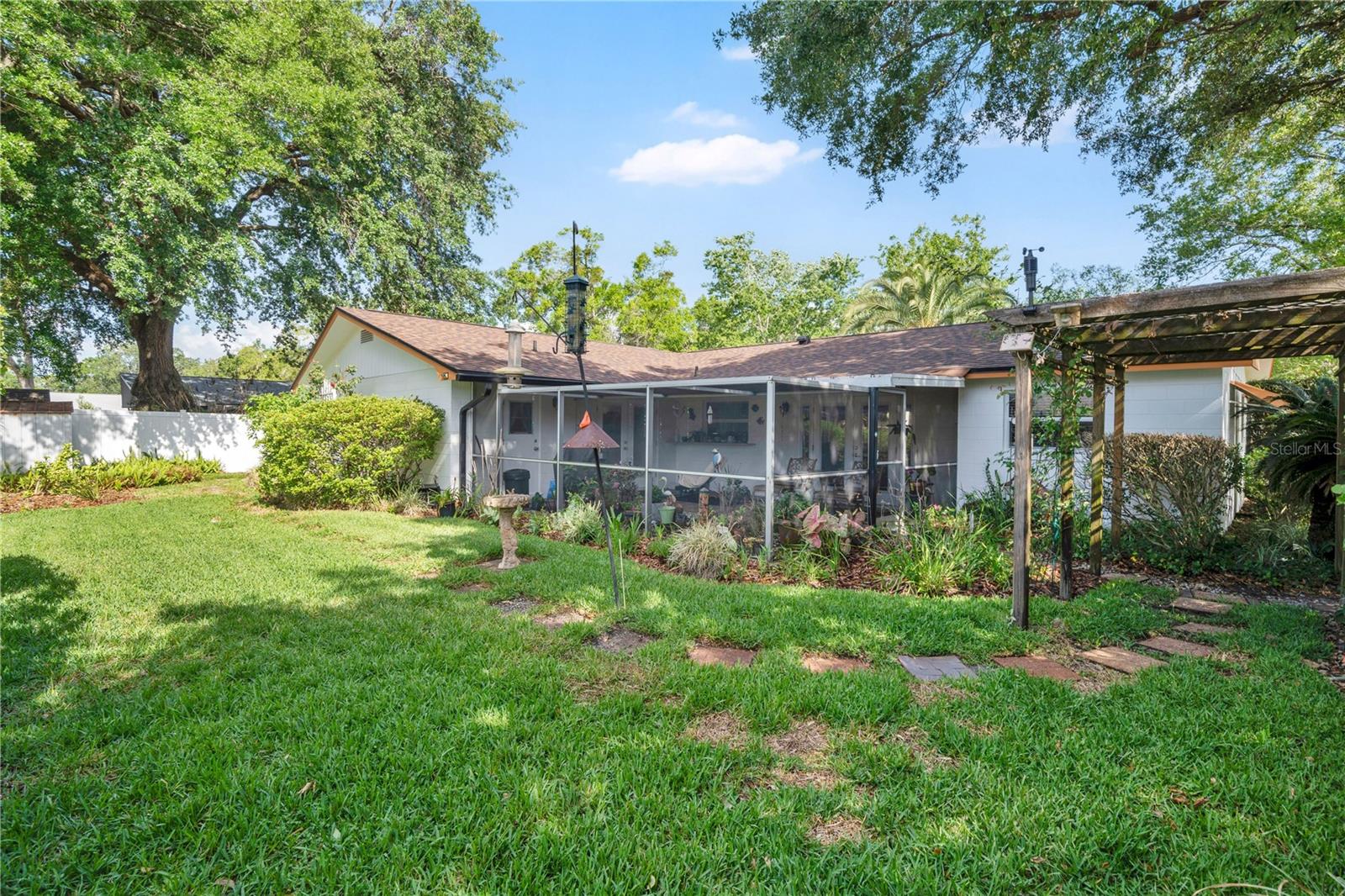 INDIAN HILLS UNIT 3 - Residential