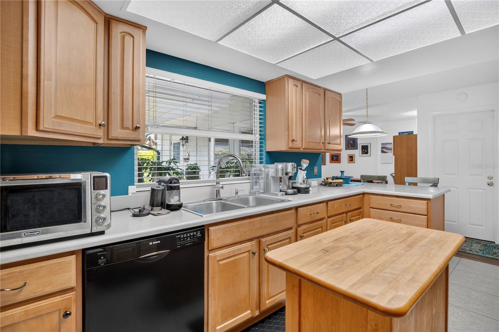 INDIAN HILLS UNIT 3 - Residential