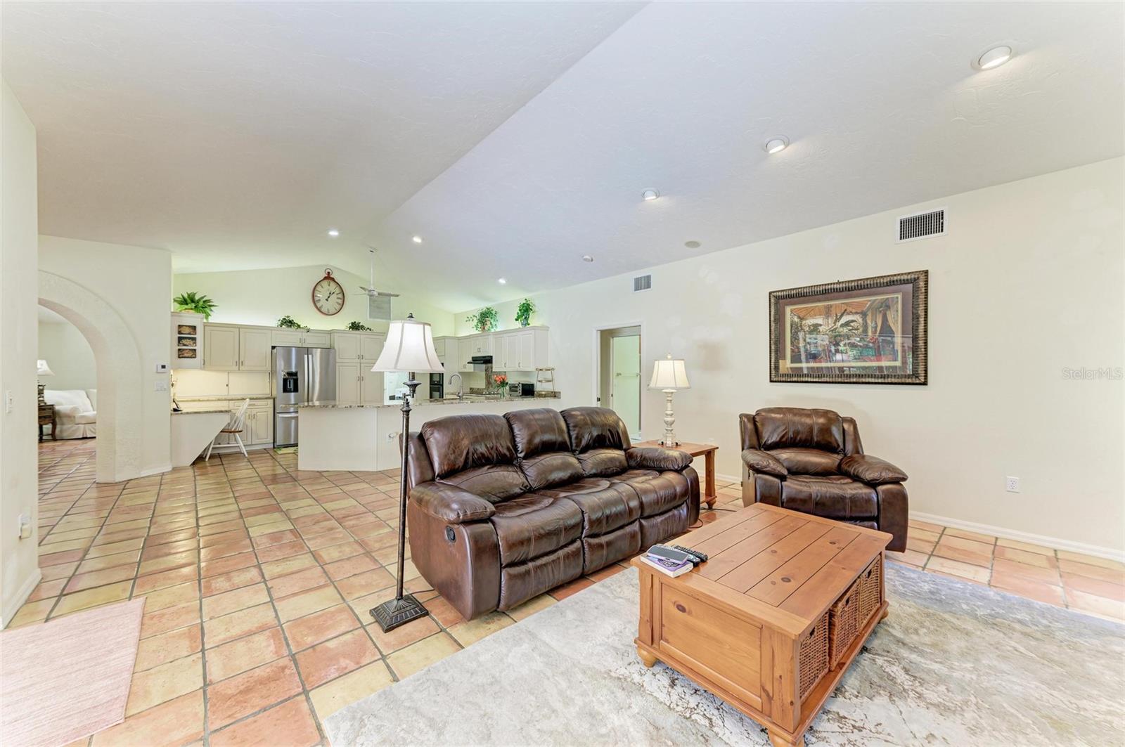 OAK GROVE PARK - Residential