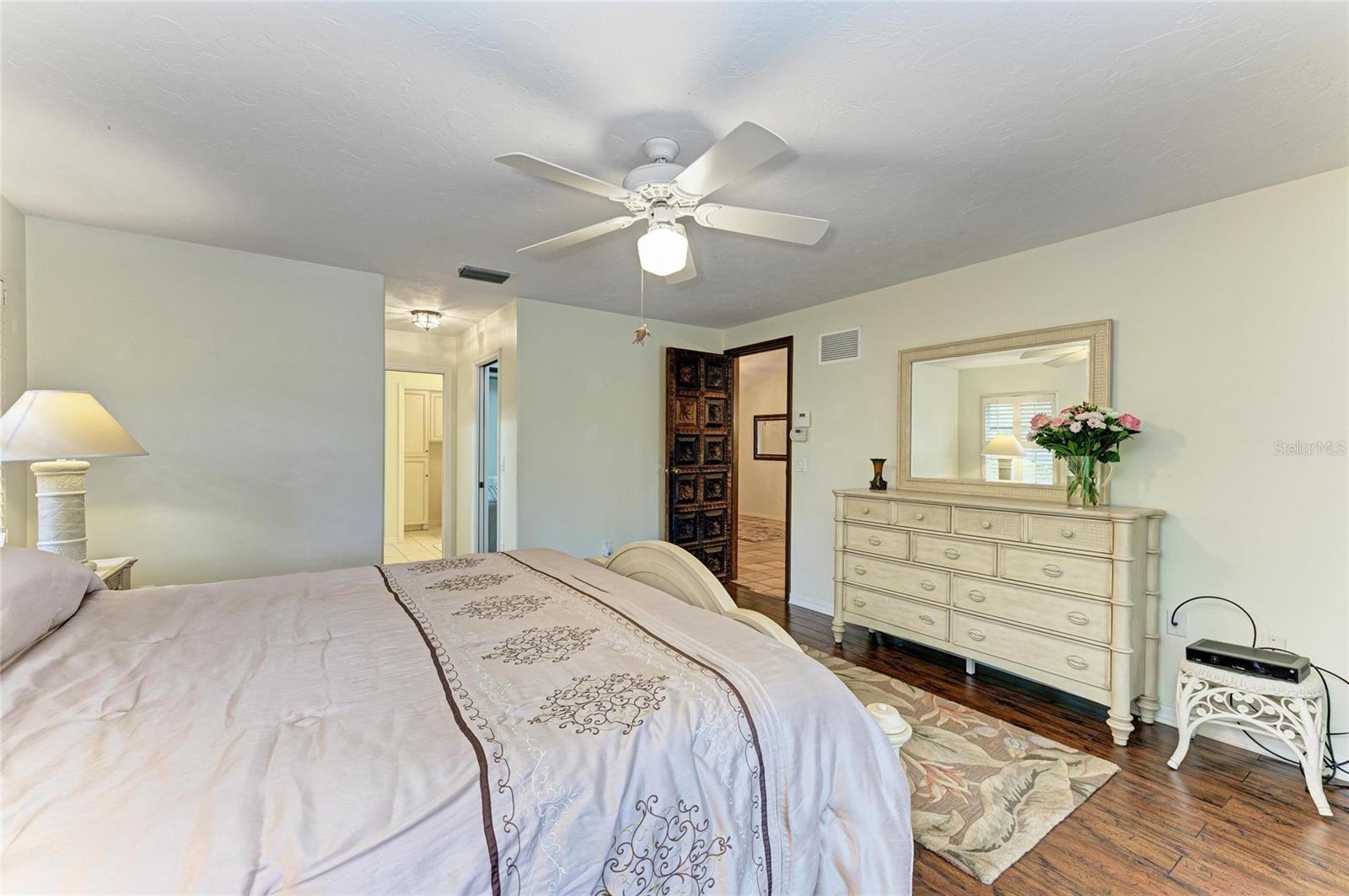 OAK GROVE PARK - Residential