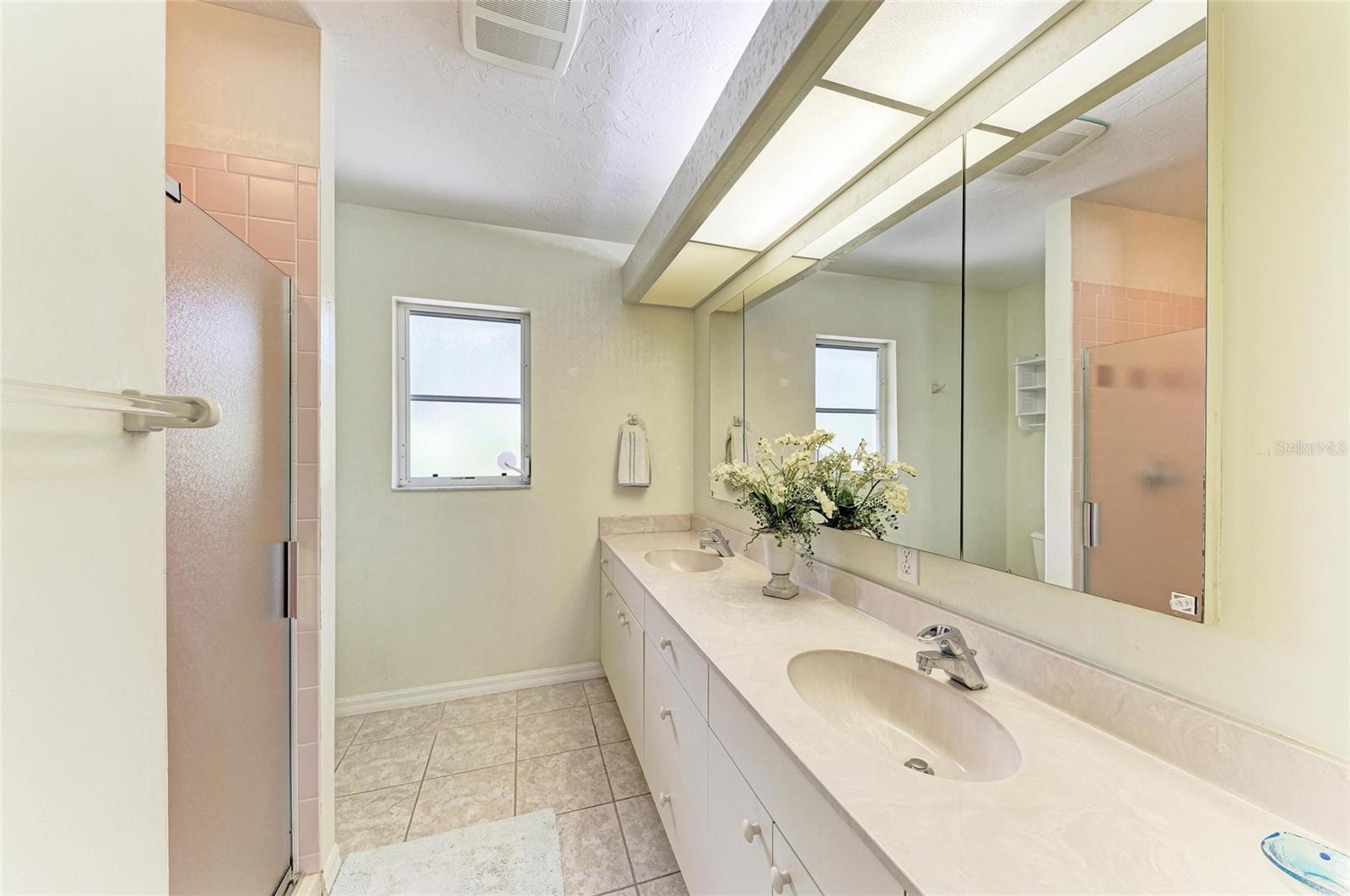 OAK GROVE PARK - Residential