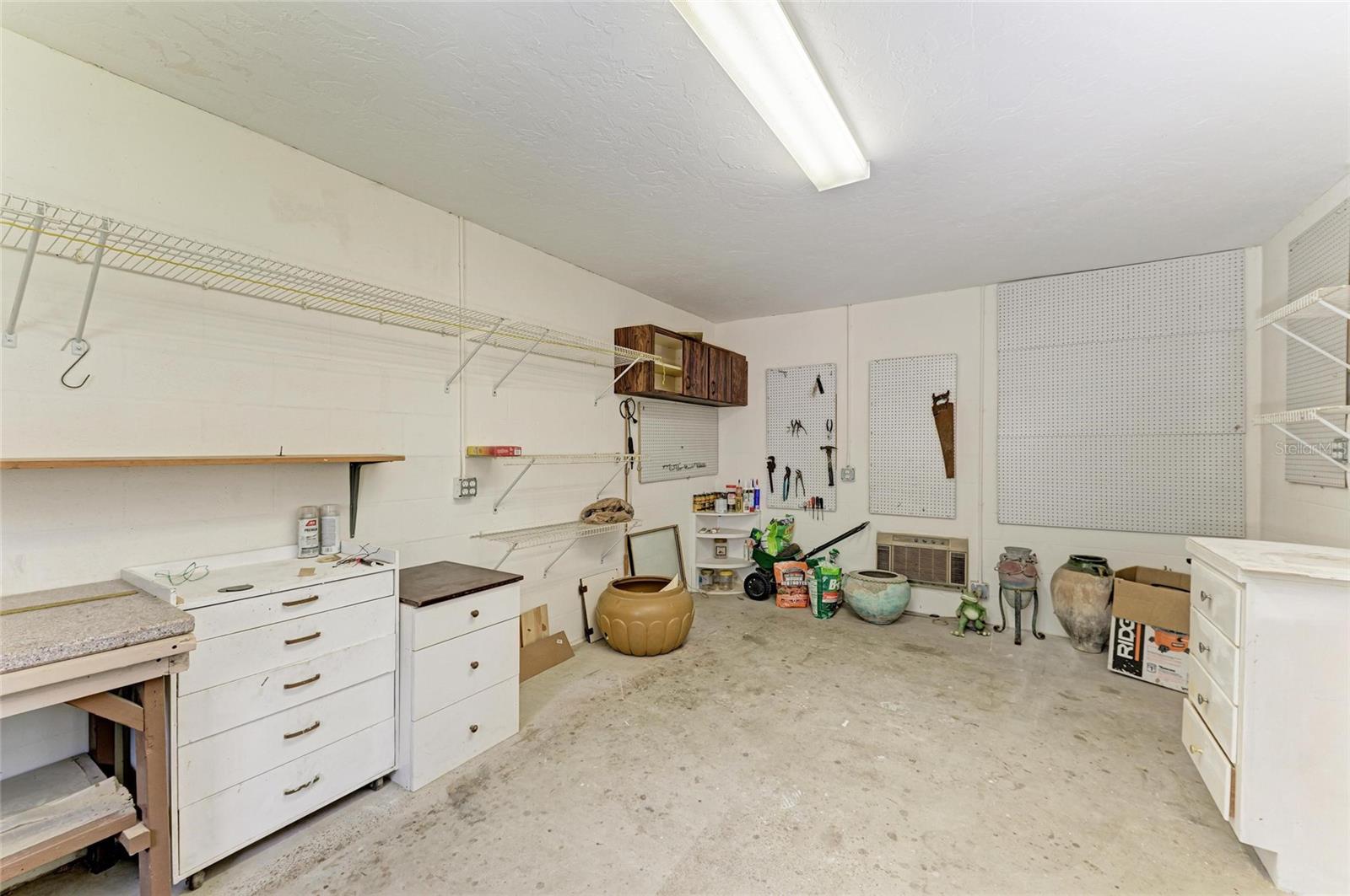 OAK GROVE PARK - Residential