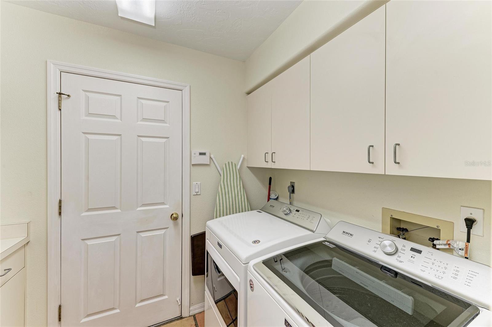 OAK GROVE PARK - Residential