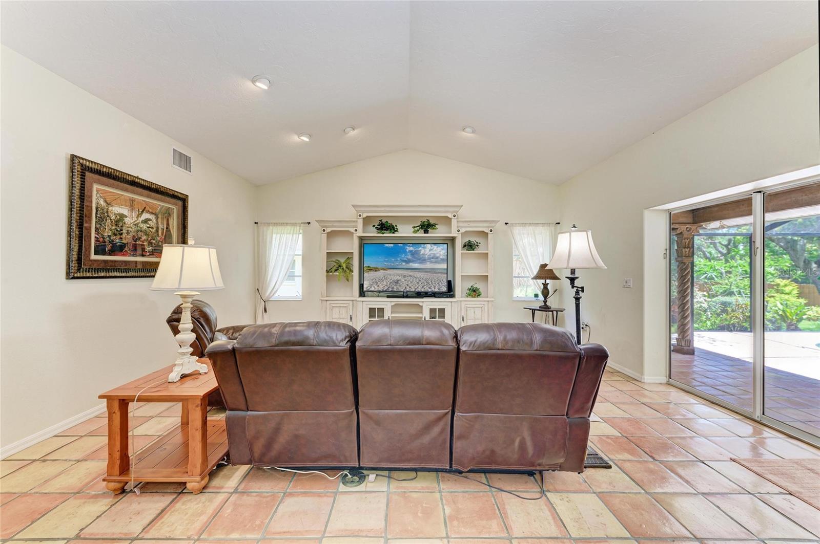 OAK GROVE PARK - Residential