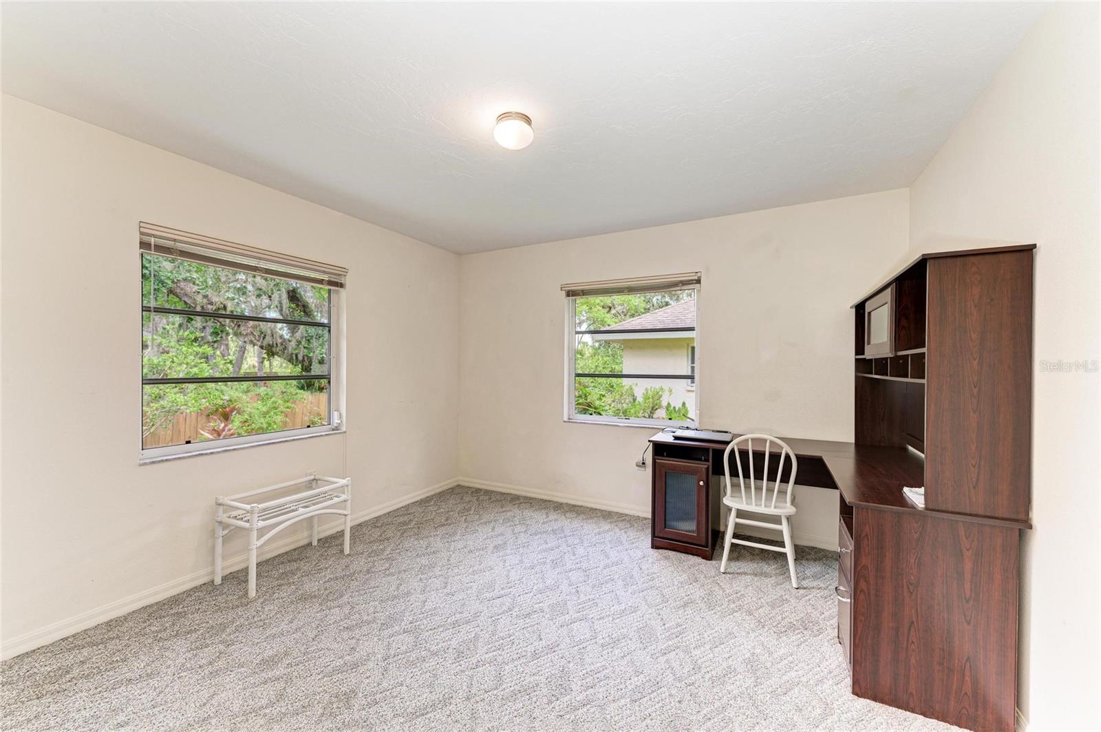 OAK GROVE PARK - Residential