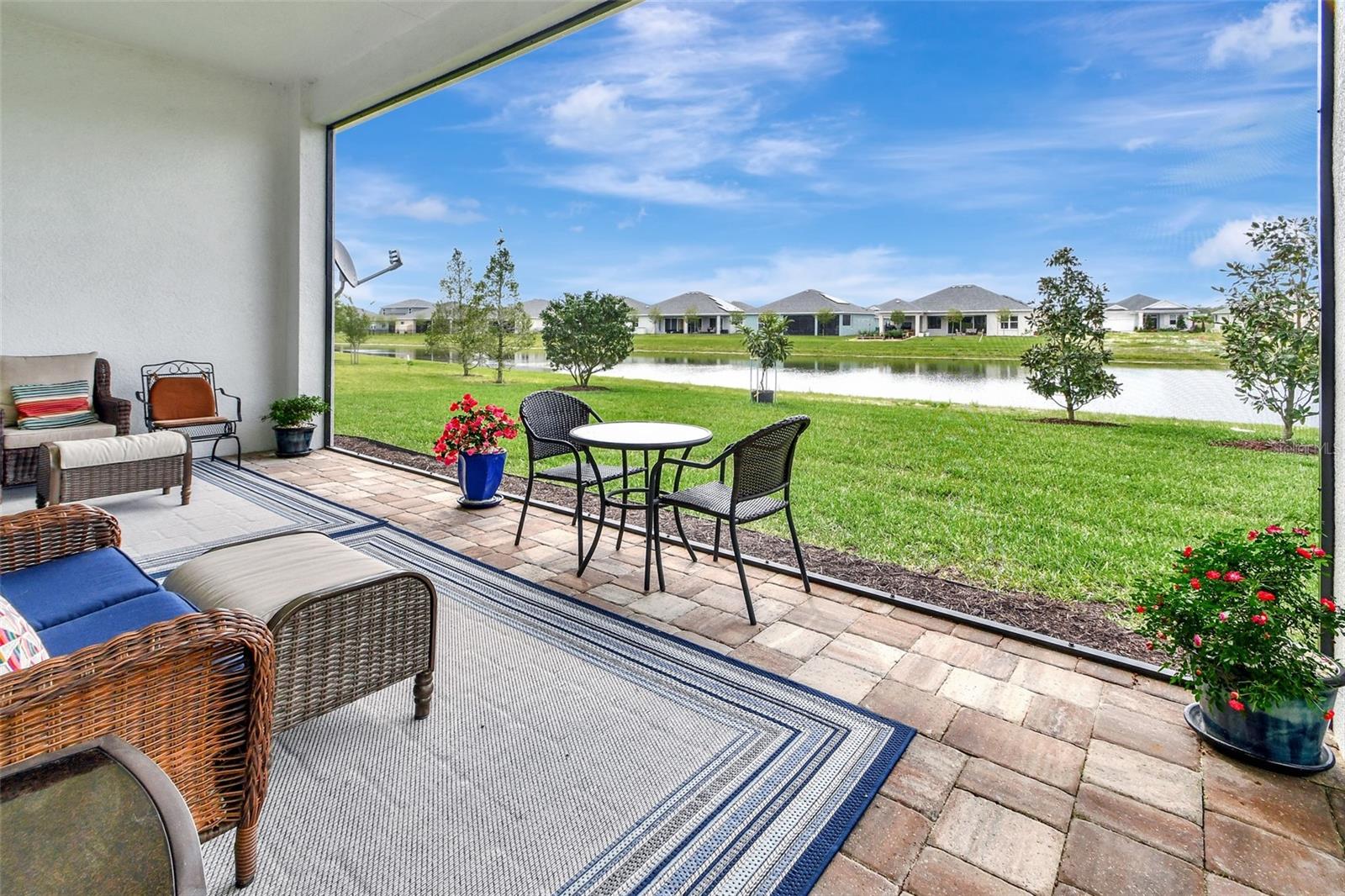 843 LILIANA DRIVE