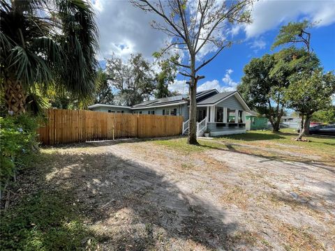 A home in TAMPA