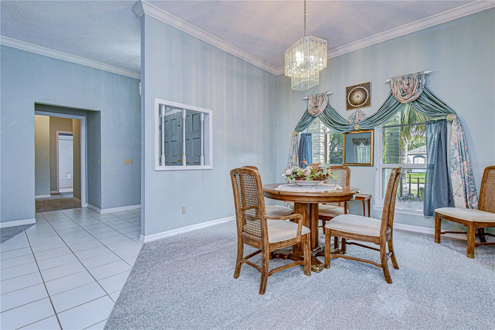 DRAKES PLACE - Residential