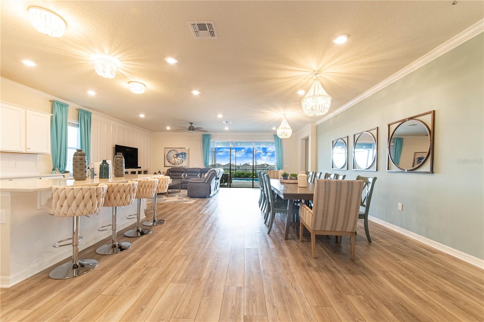 WINDSOR ISLAND RESORT - Residential