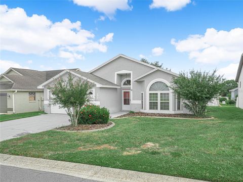 Photo of 6011 Condor Drive, Lakeland, FL 33809 (MLS # L4956925) Photo of 6011 Condor Drive, Lakeland, FL 33809 (MLS # L4956925)