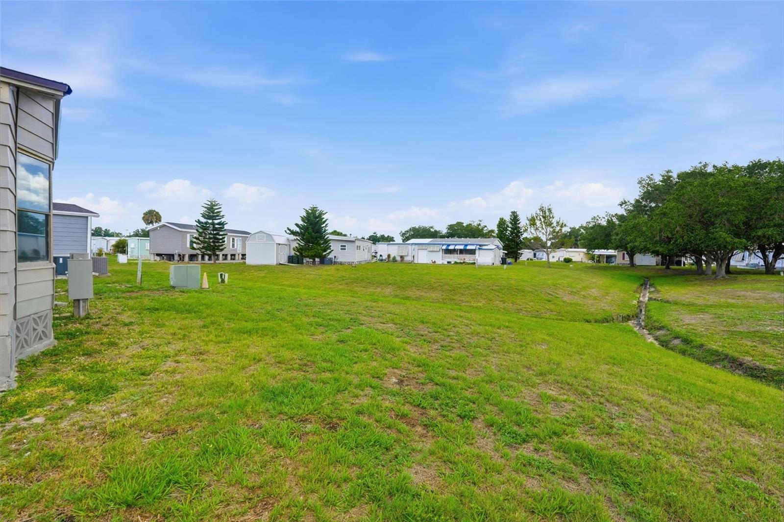 HOLIDAY PARK - Residential